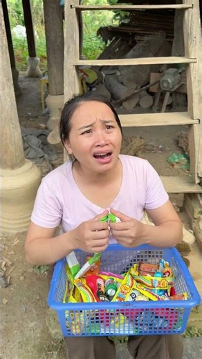Bà người rừng đi mua kẹo cho tít đi.| #tittv