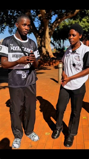 At the UNIVEN Career Exhibition, Pfananani highlighted that she aspires to pursue an LLB degree to empower herself and bring positive change to her home environment. #CreatingFutureLeaders | University Of Venda