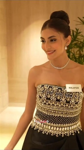 4.7K views · 160 reactions | Lets admire The Beauty of Our Queen @saroop_roshi Also Miss World Sri Lanka @anudi_gunasekara Both were lovely! Keep on Supporting Their Journey! Thank u @pageant_palette.official For The Video ♥️✨ | Malaysian Beauty Pageant Fan Club | Facebook