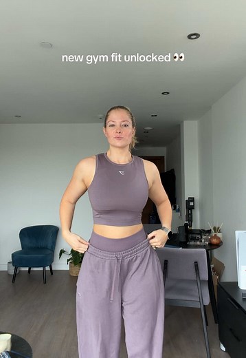 Gymshark Sale: Up to 50% Off Extra 10% Off with Code SPEN10!