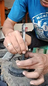 94K views · 814 reactions | Cara mudah & gampang membuat karet knalpot. | Anak Bengkel | Facebook