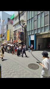 Ambulance in Dotonbroi, Osaka 🚑 🚨 Japanese word for Ambulance is kyukyusha or きゅうきゅうしゃ #japan #emergency #ambulance | Japan Japan Ichiban