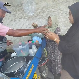 35K views · 2.6K reactions | Cing caw mungkin ini bahasa cina ya | Petualang Desa | Facebook