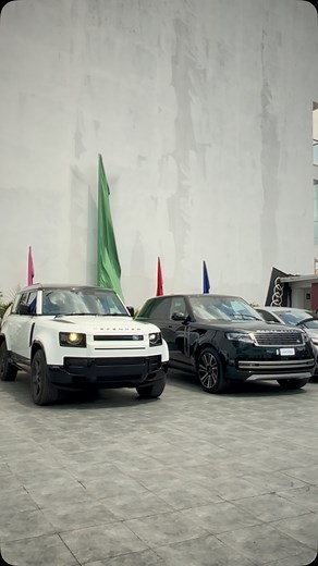 Big DaddiesTogether ! Defender 110 X Land Rover Range Rover 🚗 : @arete.nepal • • • • • • #landroverrangerover #rangrover #rangeroverinnepal #rangerovernepal #rangeroversv #rangerovercars #rr #landrover #landroverdefender110 #defender #newgendefender #defenderinnepal #defender110 #landrovovercars #landroverdefender #carsspotting #carsofinstagram #carsofnepal #automobile #wheelsofnepal #nepal #carcommunitynepal #carenthusiasts #explore #explorepage #feed #fyp #foryou #foryoupage | Wheels Of Nepal