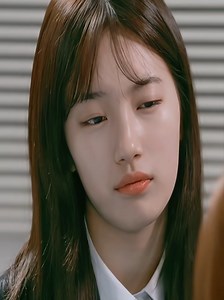 Suzy nụ cười – đúng người sai thời điểm (K-drama remix)