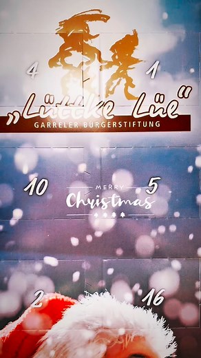 ✨ Lüttke Lüe Adventskalender ab sofort erhältlich! ✨ Für nur 5 € bekommt ihr bei uns den diesjährigen Kalender – nur solange der Vorrat reicht! Der Erlös geht an die Bürgerstiftung Garrel, also tut ihr beim Adventszählen auch noch etwas Gutes. 💛 #Adventskalender #Garrel #LüttkeLüe #Bürgerstiftung #GuterZweck #Weihnachten#kauflokal_garrel#jeans-center | Jeans-Center Behrens Gmbh