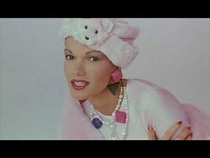 Brigitte Lahaie, opening scene—“Joy et Joan” (1985-en/fr)