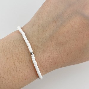 White Glass Seed Bead Bracelet: Minimalist Stretch Stacking Bracelet - Etsy