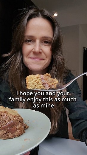 Looking for a simple and delicious breakfast recipe to serve for your out of town guests?! This raspberry cream cheese coffee cake is it! It's bright, creamy, moist, and delicious! You can meal prep this in advance to save some time! I love making this quick and easy coffee cake when we have people in town for the holidays. It's always a hit! I used einkorn flour in mine, which is great for anyone who has a gluten sensitivity. But all-purpose flour can work great, too. Just use the conversion be