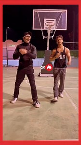 #RanveerSingh and #TigerShroff jaw-dropping dance moves🔥🕺 #9xm #bollywood #ganapath #trending #dancevideo #dance | 9XM