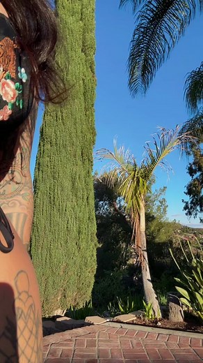 Saffron Summers 💕 (@saffronxxsummers)’s videos with original sound - COMPLEX