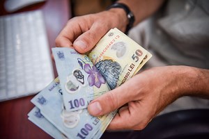 Noua formulă de CALCUL a pensiilor! Cum îți calculezi pensia în 2024 Noua formulă de CALCUL a pensiilor! Cum îți calculezi pensia în 2024