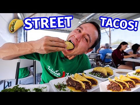 Ultimate Mexican Street Food Tour!! MEAT JUICE TACOS + Sonoran Hot Dogs in Tucson, Arizona!!