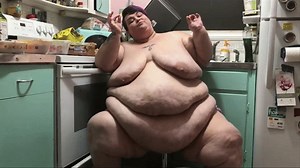 My Fattest Ever Milestone Weigh-In! *WMV* | Clips4sale