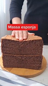 294K views · 5.5K reactions |  Massa esponja de chocolate (pão de...