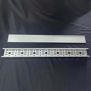 [Hot Item] Tct- Durable Perforated Trough Cable Tray in Stainless Steel