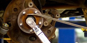 Wheel Bearing Adjustment And Preload Procedures