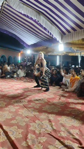 Lahariya Luta a Raja | Jiya Saniya Alina Arkesta