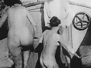 Au gre des flots, 1925 french vintage