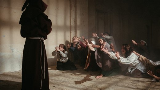 Une visite immersive et théâtrale du château-abbaye de Cassan à Roujan