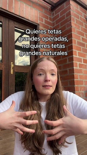 Quieres tetas grandes operadas, no quieres tetas grandes naturales