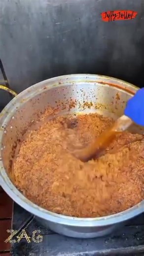 Introducing Jiffy Jollof Sauce - Where tradition meets convenience! ✨🍲 A proud Yoruba woman is bringing authentic Nigerian flavors straight to your kitchen 🇳🇬 Made with rich roasted red bell peppers, this sauce transforms any meal into a delicious one-pot Jollof experience. Perfect for busy days when you're craving that homemade taste Video Credit Jollof Jollof | Think Yoruba First