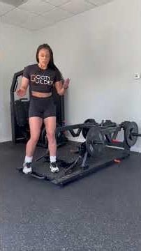 Booty Builder Reverse Lunge Machine #glutesworkout #reverselunges