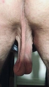 Swinging stretched sack