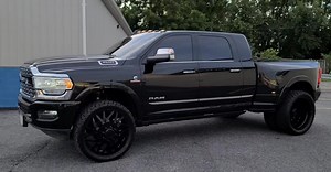 2021 #DodgeRam3500Dually Lifted on 26" @forgiato Wheels #RSO #RIMSOURCEOFFROAD #NEVERAWAIT #RSM | Rim Source Motorsports