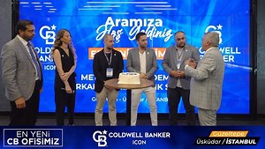 Hoş Geldin Coldwell Banker Icon! Gayrimenkul satışında Dünya LİDERİ Coldwell Banker olarak durmadan büyümeye devam ediyoruz.💫 Aramıza Katılan EN YENİ OFİSİMİZ Coldwell Banker Icon, Güzeltepe/Üsküdar/İstanbul’da açılıyor. En yeni ofisimizin Broker Owner’ları Furkan Kaleli, Mete Onur Merdemert ve Sadık Sazdağı ile muhteşem ekibini tebrik ediyor, kendilerine başarılar diliyoruz. BROKER’LARIMIZI TANIYALIM 📋 “Ofis ismimiz için yapay zekayı kullandık.” Sadık Sazdağı, 1992 doğumlu. Radyo Televizyon T
