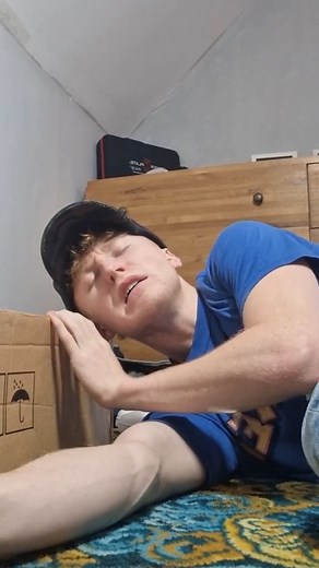 14K views · 509 reactions | When you forgot to give your friends blankets  #comedy #funny #funnyvideo #friends #relatable #sleepover | JJEverettRose | Facebook