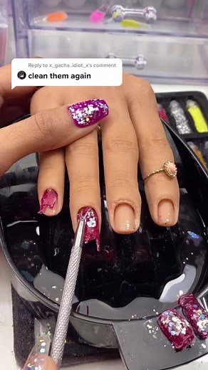 Reply to @x_gacha..idiot_x 👁👄👁 fake hand #nails #nailtutorial #acrylicnails #oddlysatisfying | Reelsy