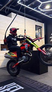 407K views · 32K reactions | Wheelie light install https://www.valostore.fi/fi/tuote/tyovalo_purelux_black_raven_heat_30?srsltid=AfmBOoq14zCmlj4CpKHN3vwTmk89ZaDvW_rcx6DquaXOnvPmX2o6o9rg  Get yours now from @valostorecom they have unreal BLACK FRIDAY offers and by using code: SFT10 - you will get extra -10% off from everything! | StuntFreaksTeam | Facebook