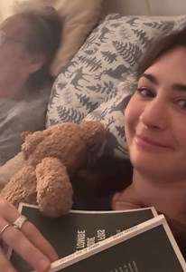 Je m’ennuie de ma grand-mère, maintenant je suis la pécheresse de personne 🥲 #humour #pourtoi #mamie #lecture