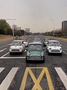 Electric Mini Car Electric Adult Auto Electric Mini Vehicles Voiture Used Cars Left Hand Drive Electric Mini Car for Adult