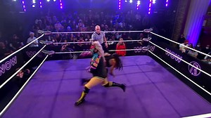 Tormenta and The Beast are deep into this championship match before an unexpected guest arrives. The results are violent | WOW Superheroes