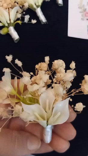 #hand_made #flower_jerp #bridal_accessoriess #groom #pin #flowers #wedding توزيعات العريس وأصحابه دبابيس البدله ✨🤍✅💐 لطلب الاوردر واتس اب ٠١٠٩٤٨٥٣٩٨٧ | Miram Design