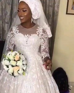 #Repost @dollie_souvenirs ・・・ I remember how picking a perfect...