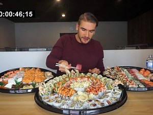 88K views · 1.6K reactions | Insane! worlds biggest sushi challenge | Farah Cantik | Facebook