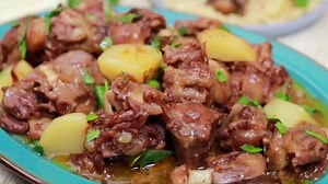 If you’re all about the flavour, you can rely on Hinds Spices Curry Powder to serve it up! Do you like what I’ve made with Hinds Spices Hot Curry Powder this month? Visit the Hinds Spices page to vote for my recipe in the comments and you could win an Instant Pot. Entries close on 26 July. #hindsspices #theonlystrongone #currypowder #hotcurrypowder ❤️ Hinds Spices - The Strong One | Liziwe Matloha