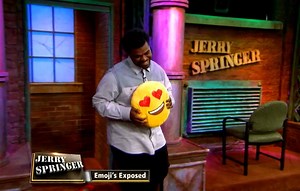 How not to react when someone gives you a token of their appreciation! | The Jerry Springer Show