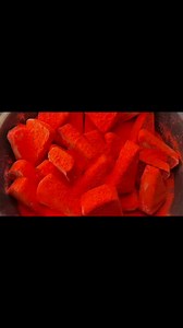 I love red ❤️ Triangle reform crush with deep red pigments 😍😍😍extremely, oddly satisfying... ❤️❤️❤️ Cr. Indiatheasmrchef #chalkcrush #asmrtherapy #sleepingdogchallenge #sleepinaid #asmrvideo #aid #mouthwatering #chalked #asmrsound #oddlysatisfying | Chalk crush edited