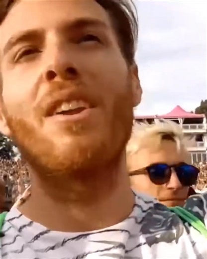 I remember hearing an unreleased track James Blunt wrote & wondering why it had never made its way onto an album... With a bit of persuasion & adding my touch in the studio, 'OK' was born 8 years ago today 🙏 | Robin Schulz