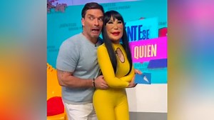 Julián Gil se pone nervioso bailando con Lyn May