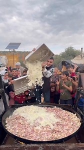 Turkish Chef Burak Ozdemir Cooking Amazing meat | Viral Tube