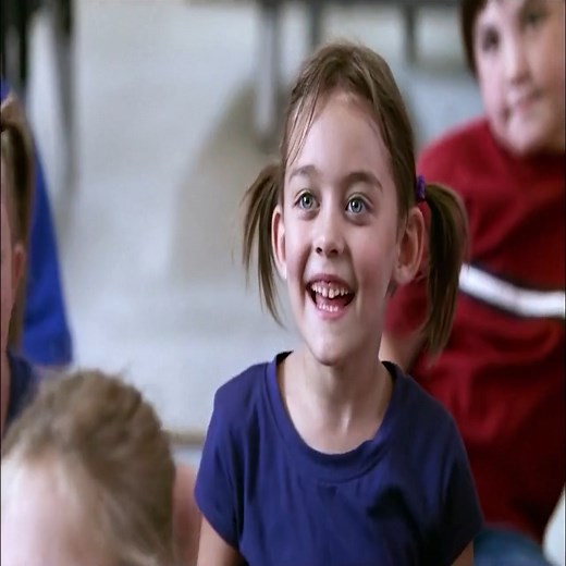 64K views · 4.2K reactions | หญิงสาวผู้ไร้เดียงสาและโชคร้าย- Front of the Class | Foro Santa Maria | Facebook