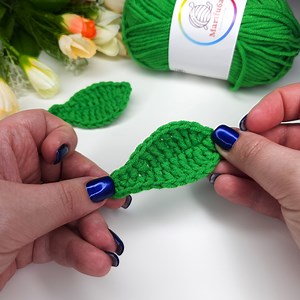 🍃crochet simple leaf #croche #crochet #diy #yarn #crocheting #craft #howto | Crochet&Knitting by marifu6a