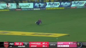 What. A. Take 👏 Jos Buttler puts in a magnificent dive to dismiss the well settled Prabhsimran for 60! Rajasthan Royals with their first wicket 💪 #TATAIPL | #RRvPBKS | IPL - Indian Premier League