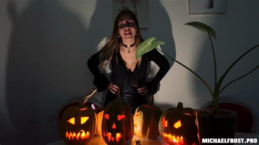 VID SOLD! I've never been fucked like this before! I love Halloween 🔥 Check it out! https://t.co/6l1F21tlAK #MVSales @manyvids