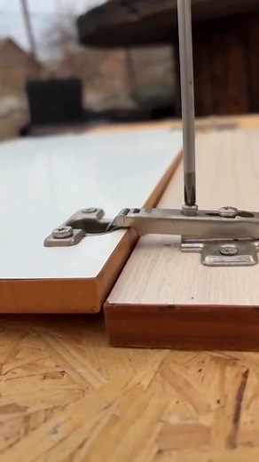 Así se ajusta una bisagra 🙌 En pinocho maderas te dejamos los mejores tips 📍 | Playeros Store